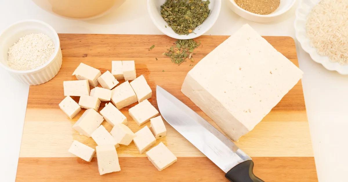 Czy tofu jest zdrowe - skład, hormony i jak je przyrządzić